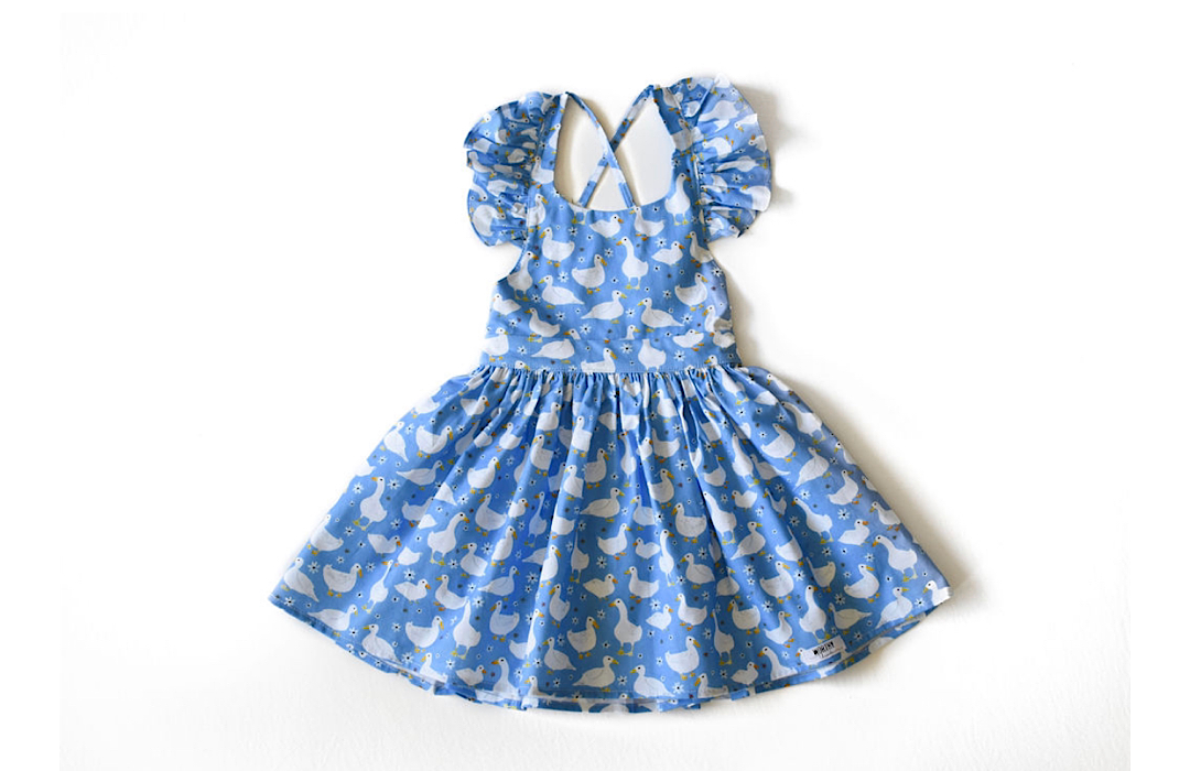 Girls ruffle sleeve dress in ducks, blue summer dress